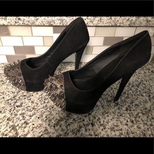 Shi by Journeys spike heels